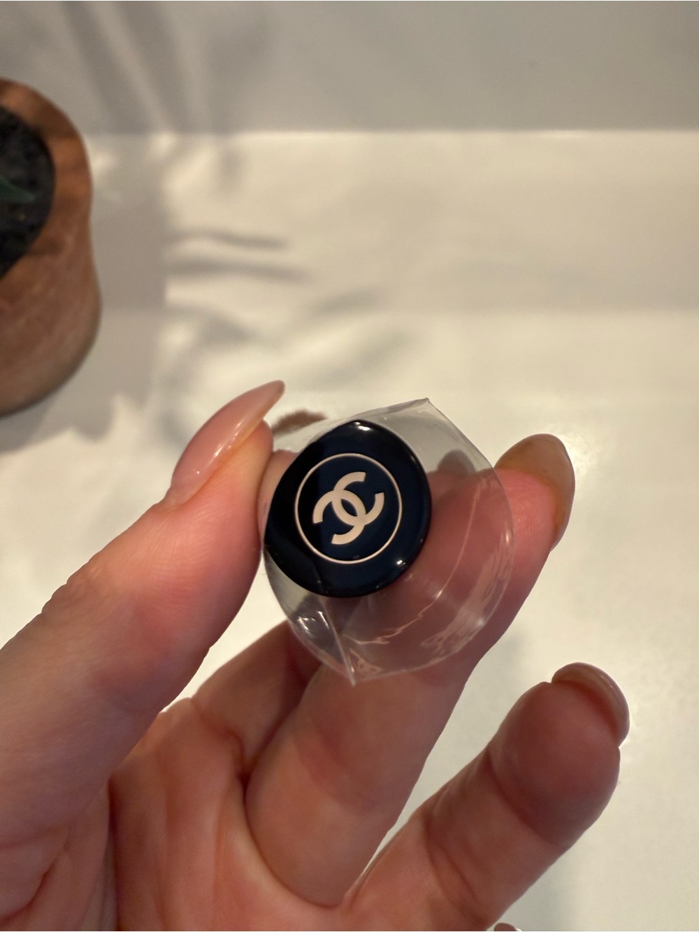 CHANEL ‼️ BRUSH ONLY ‼️ included with Les Beiges Water-Fresh Tint - Picture 7 of 7